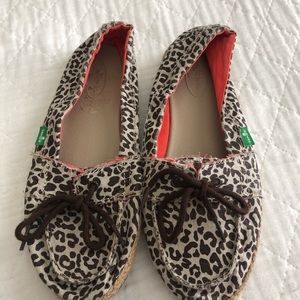 Sanuk Flats
